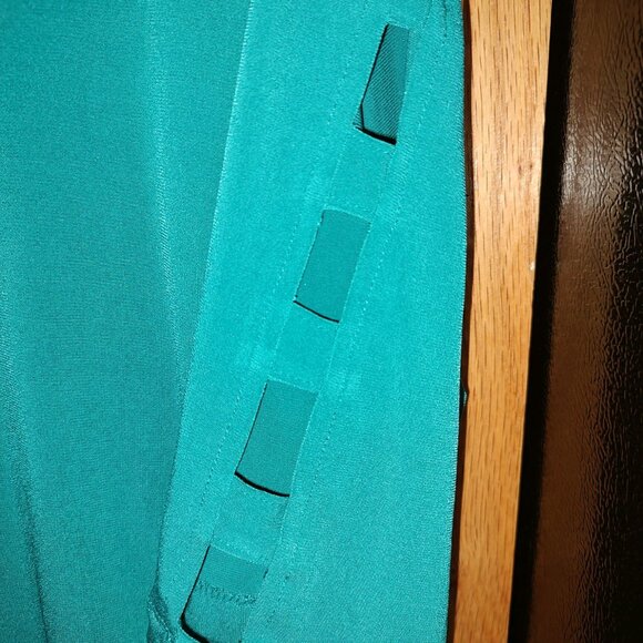 Susan Graver Dress Emerald Green Colored Dress-Size Medium - Picture 4 of 5